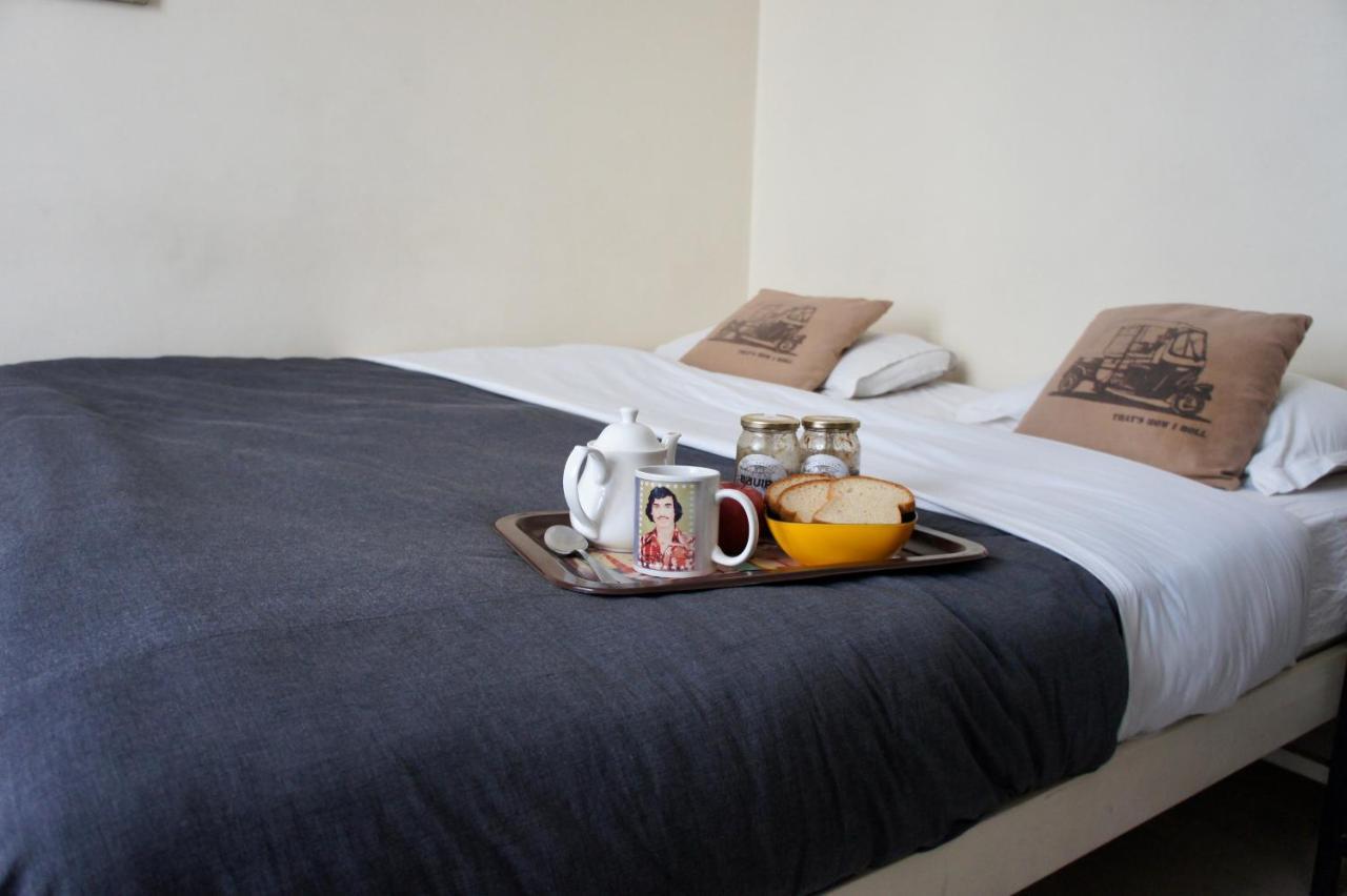 Bed And Chai - Boutique Stay & Tours New Delhi Extérieur photo