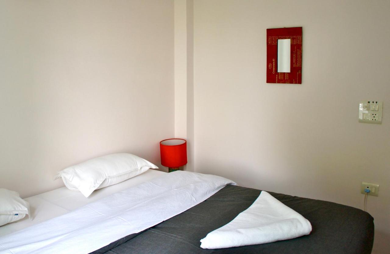 Bed And Chai - Boutique Stay & Tours New Delhi Extérieur photo
