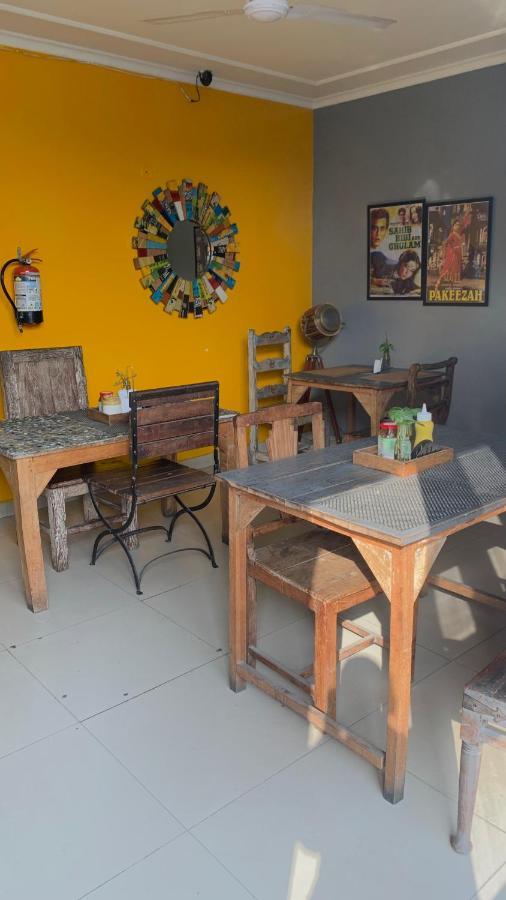 Bed And Chai - Boutique Stay & Tours New Delhi Extérieur photo